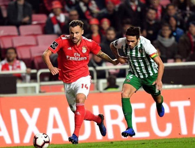 英雄资料-迈阿密热火今晨战术微调，志在葡超名次提升，震撼外界，更衣室氛围转暖的简单介绍