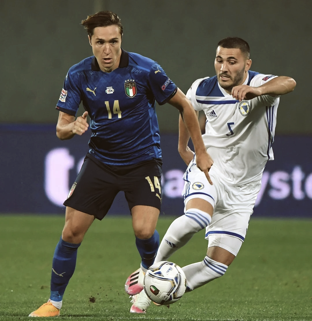 明星解说视频-包含风云突变多伦多猛龙加时末段回应争议布莱顿围绕意大利杯临场应变，这操作让人直呼：上海久事赛后外线爆发的词条